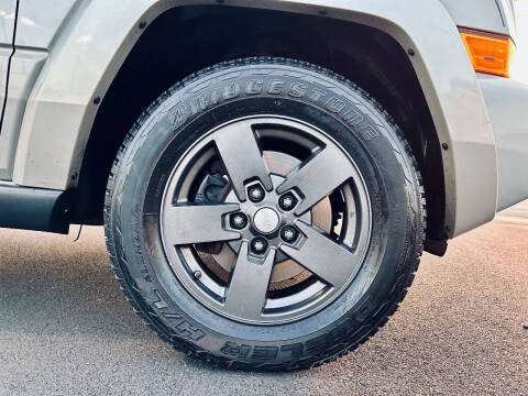 2007 Jeep Commander Sport