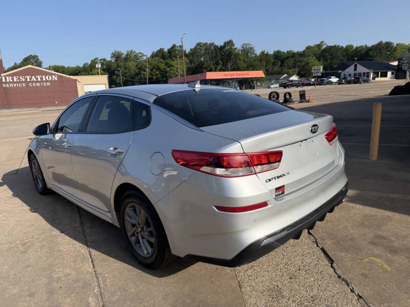2020 Kia Optima LX