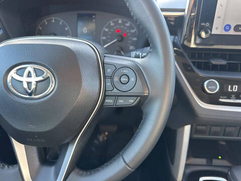 2025 Toyota Corolla Cross LE