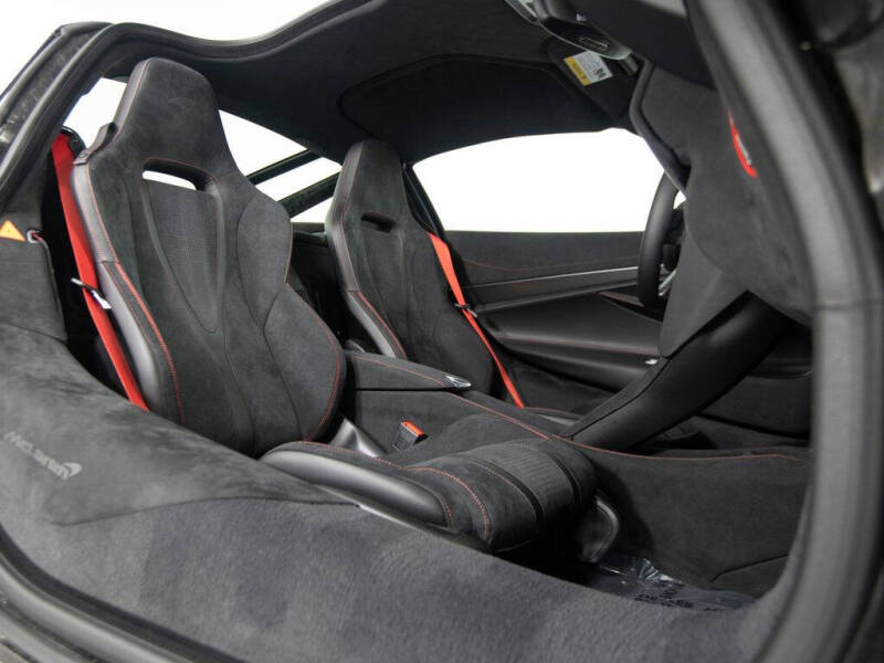 2026 McLaren 750S
