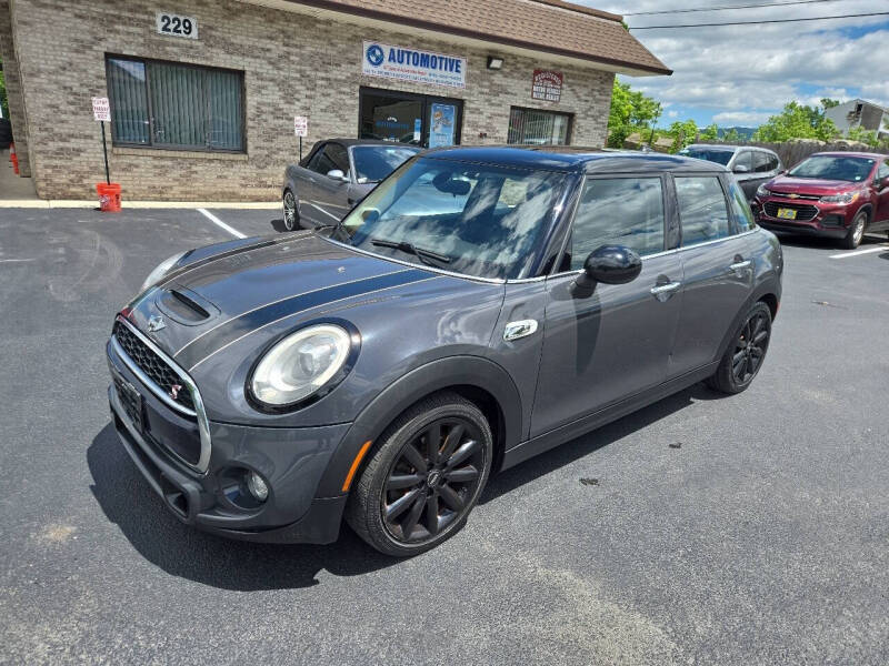 2016 MINI Hardtop 4 Door Cooper S