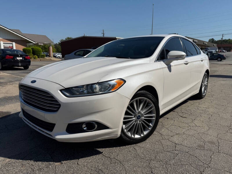 2016 Ford Fusion SE