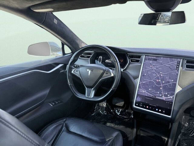 2015 Tesla Model S 70D