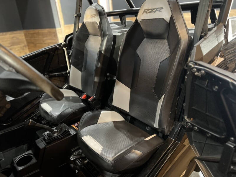 2021 Polaris Razor XP 1000