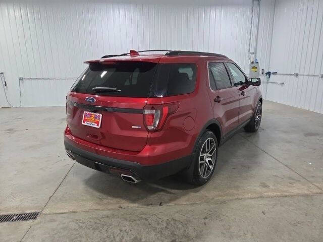 2016 Ford Explorer Sport