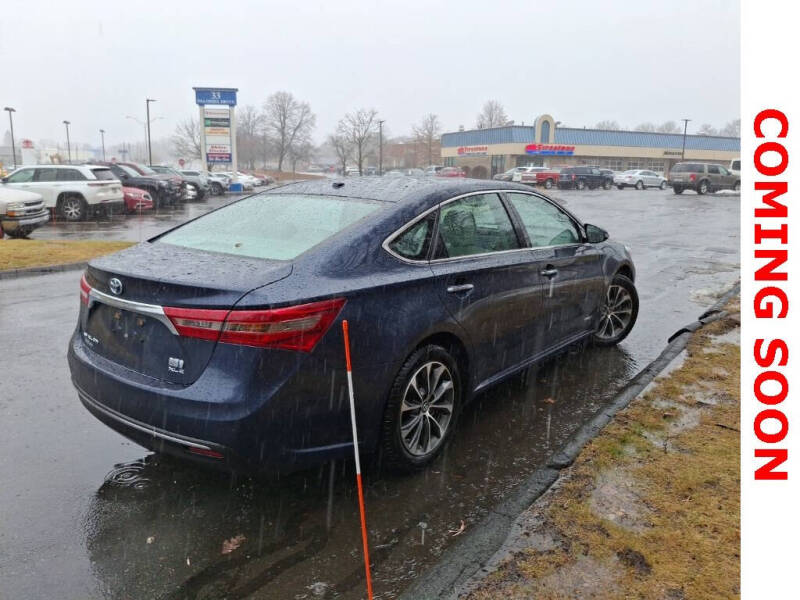 2016 Toyota Avalon Hybrid XLE Premium