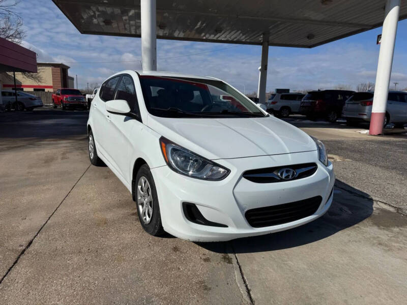 2012 Hyundai Accent GS