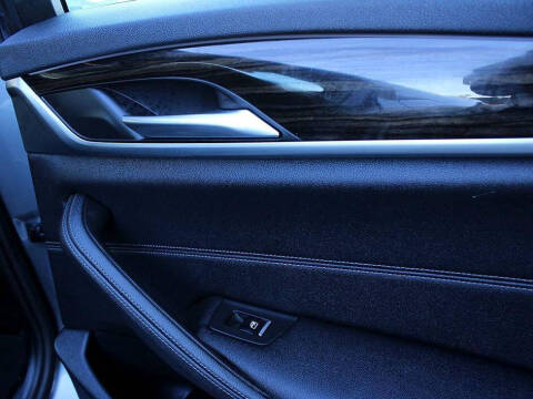 2022 BMW 5 Series 530i