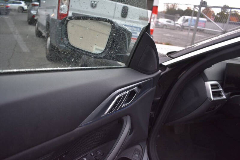 2025 BMW 4 Series 430i