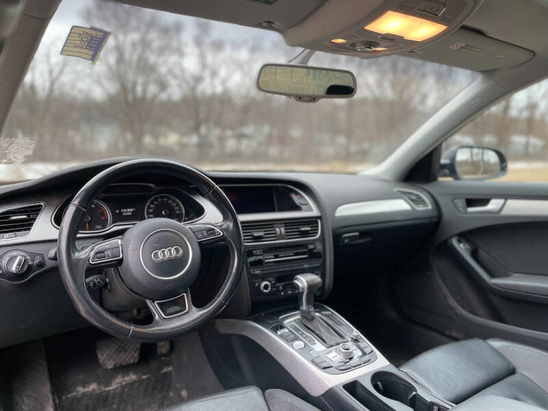 2015 Audi A4 2.0T quattro Premium Plus