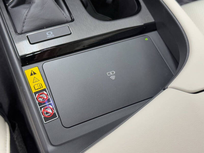 2025 Lexus ES 350 Ultra Luxury