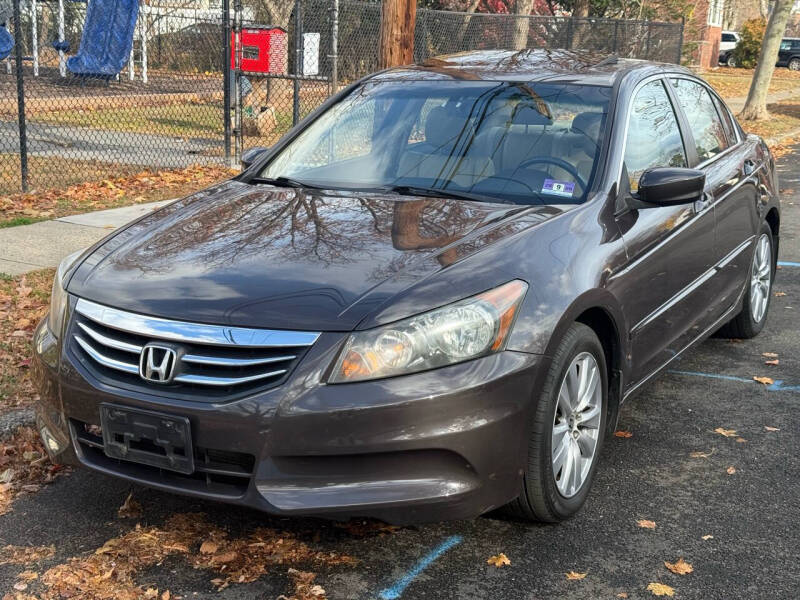 2011 Honda Accord EX-L photo 2