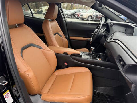 2019 Lexus UX 250h Luxury