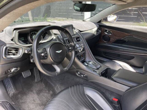 2017 Aston Martin DB11