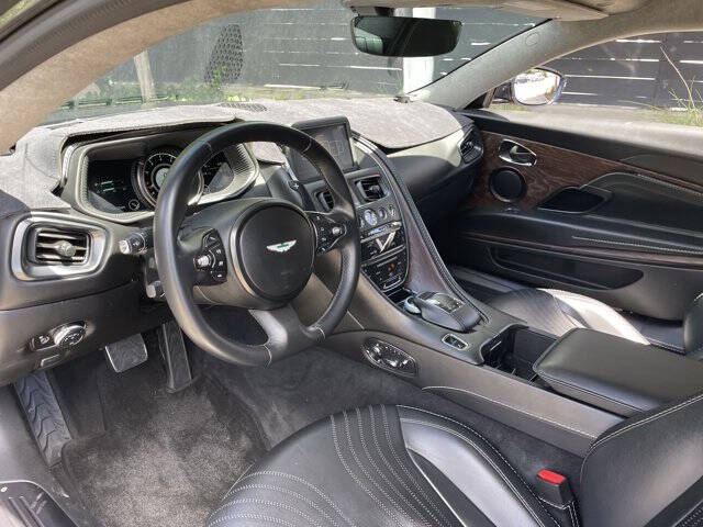2017 Aston Martin DB11