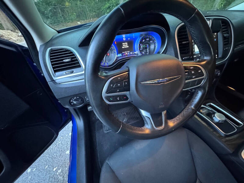 2020 Chrysler 300 Touring L