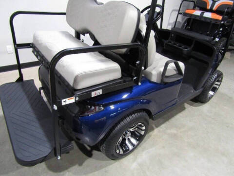 2020 E-Z-GO Storm
