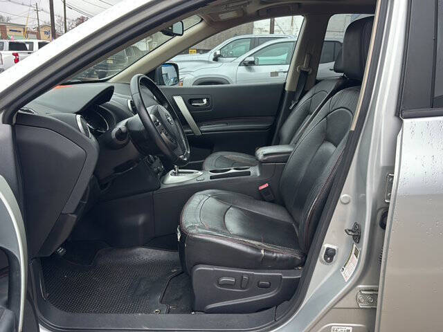 2011 Nissan Rogue SV