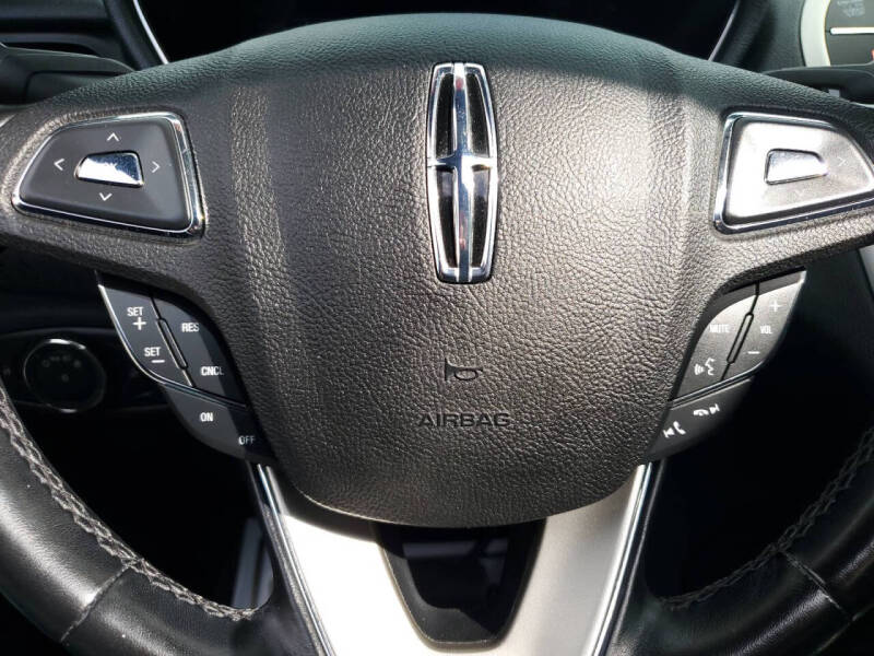 2017 Lincoln MKC Reserve