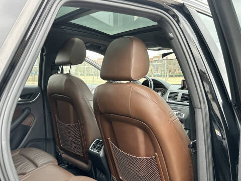 2016 Audi Q3 2.0T Premium Plus