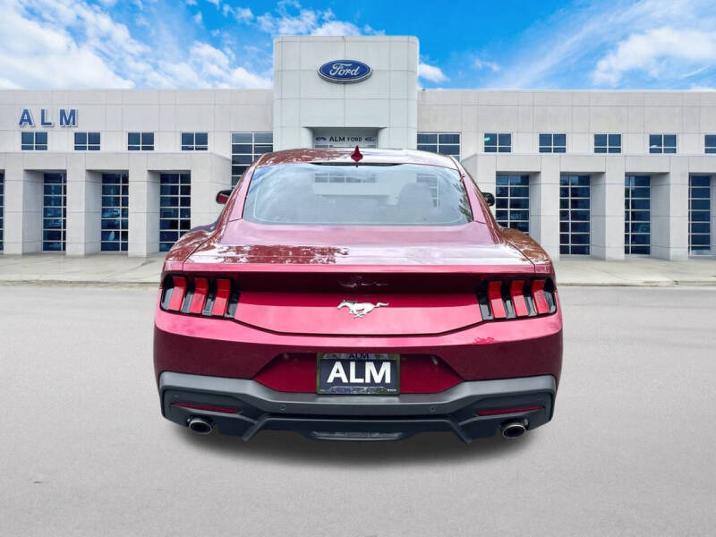 2025 Ford Mustang EcoBoost