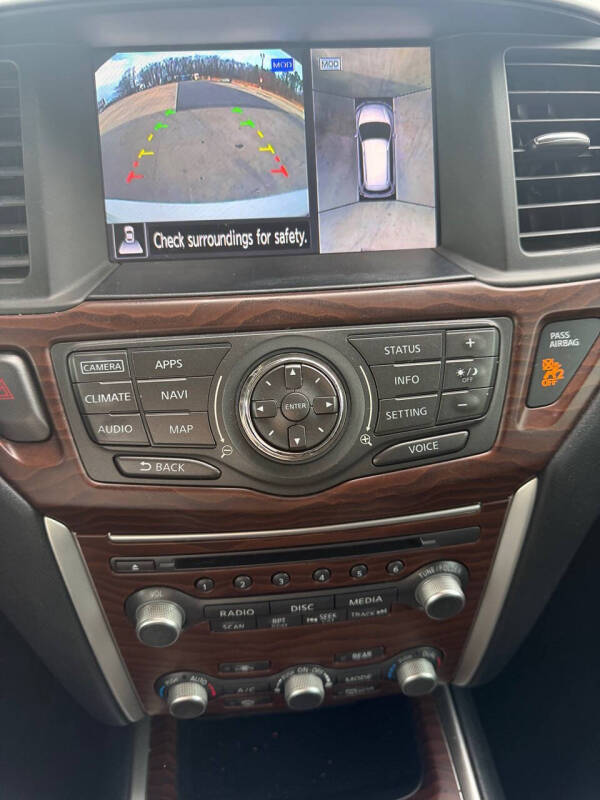 2017 Nissan Pathfinder Platinum