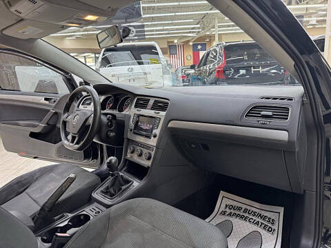 2015 Volkswagen Golf