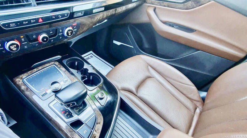 2017 Audi Q7 3.0T quattro Premium Plus