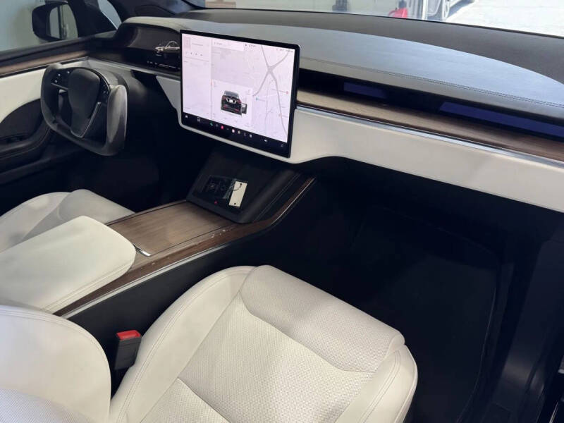 2023 Tesla Model X