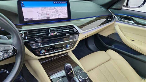 2021 BMW 5 Series 530i