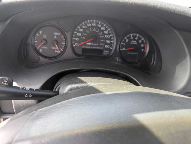 2002 Chevrolet Monte Carlo LS