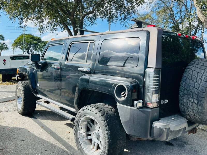 2006 HUMMER H3 for sale at DAN'S DEALS ON WHEELS AUTO SALES, INC. in Davie FL