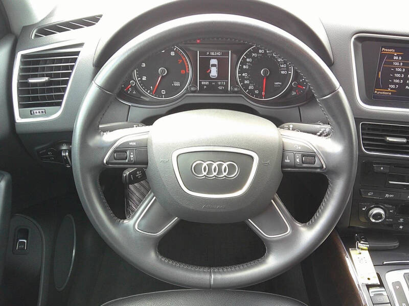 2014 Audi Q5 2.0T quattro Premium Plus