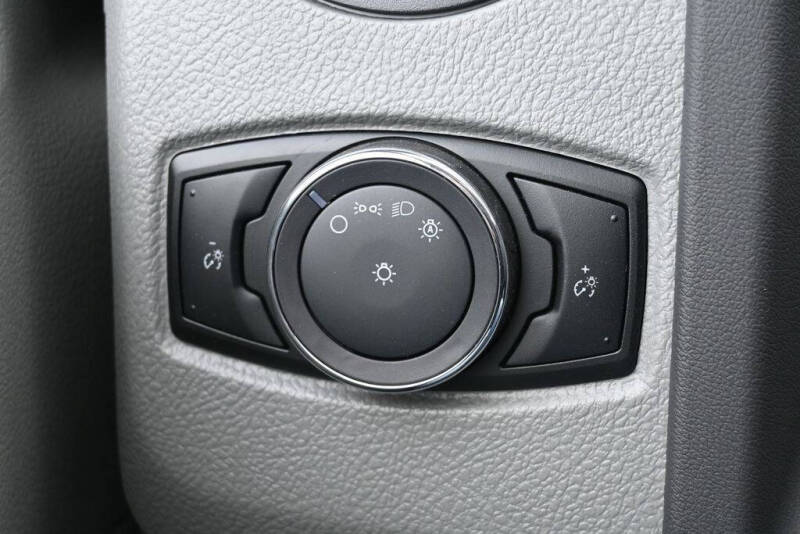 2025 Ford E-Series