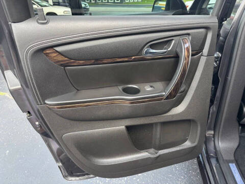 2013 GMC Acadia Denali