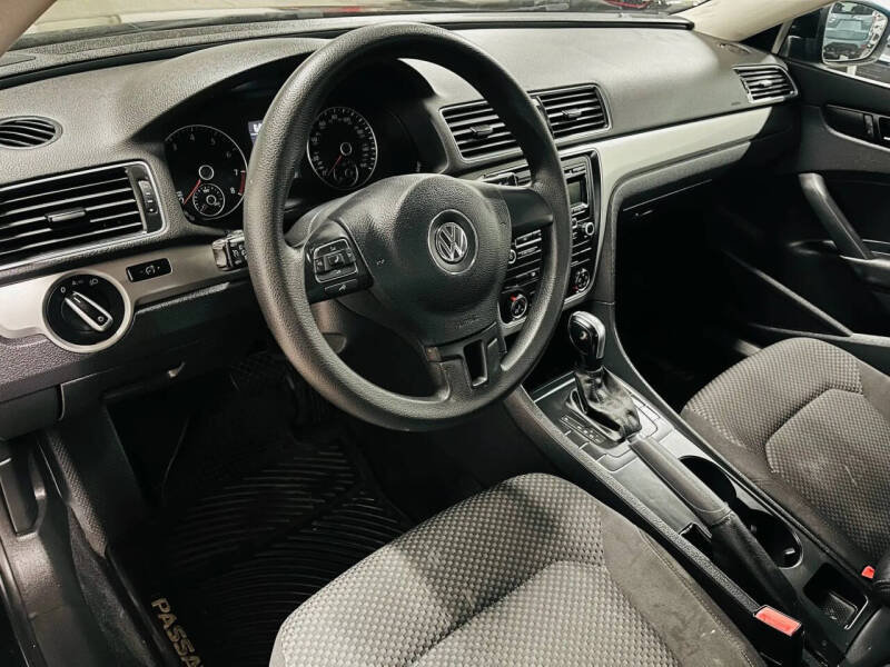 2013 Volkswagen Passat