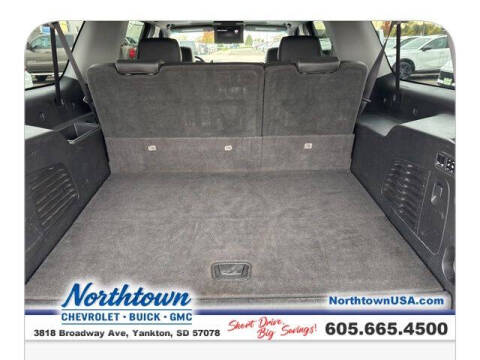 2016 GMC Yukon XL SLT