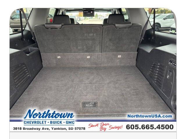 2016 GMC Yukon XL SLT