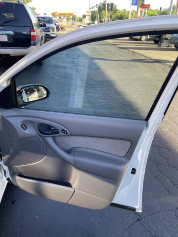2003 Ford Focus ZX5