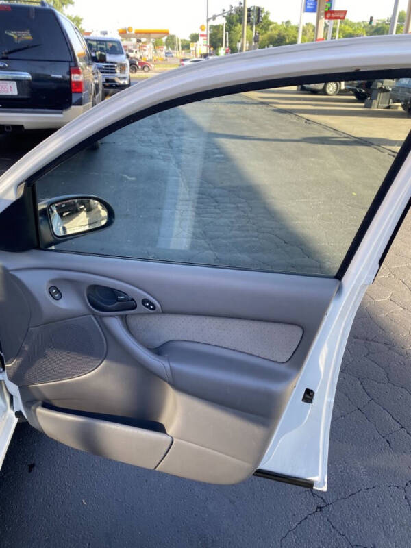 2003 Ford Focus ZX5