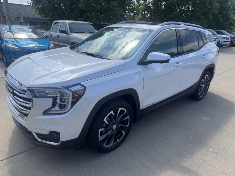 2023 GMC Terrain SLT