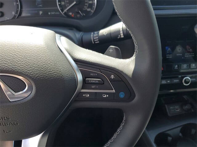 2025 Infiniti QX50 Luxe