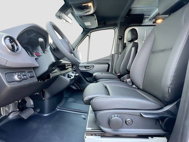 2026 Mercedes-Benz Sprinter 2500