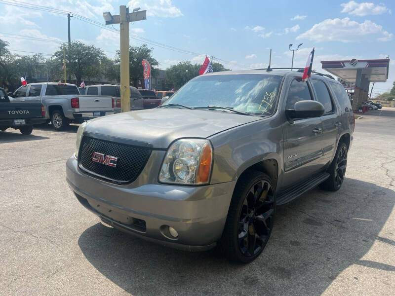 2007 GMC Yukon for sale at Friendly Auto Sales in Pasadena TX
