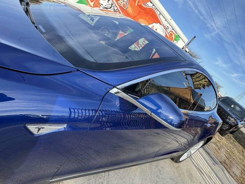 2016 Tesla Model S 70