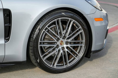 2018 Porsche Panamera