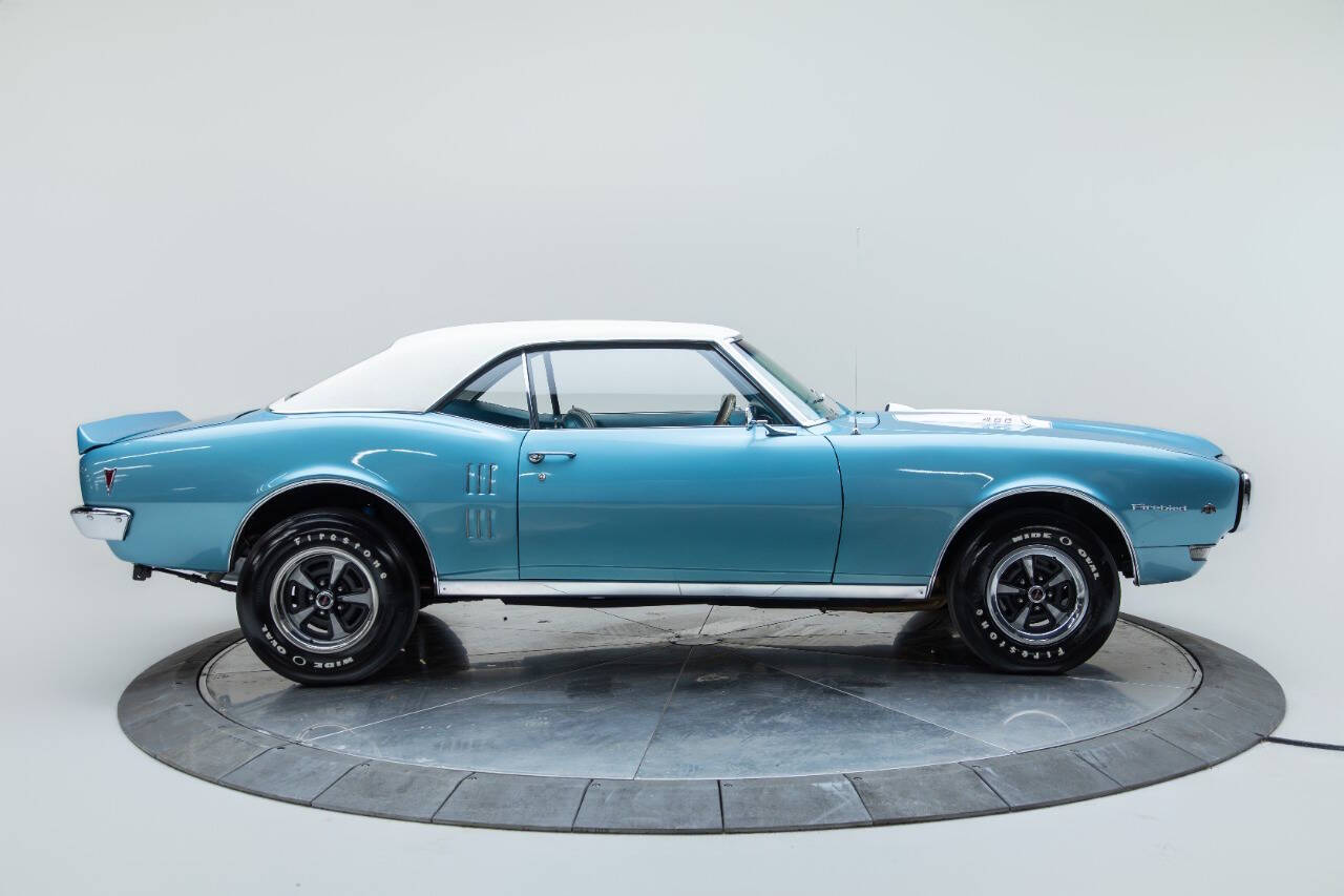 1968 Pontiac Firebird 2