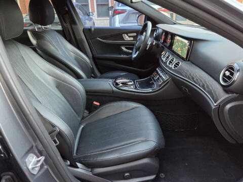 2017 Mercedes-Benz E-Class E 300 4MATIC