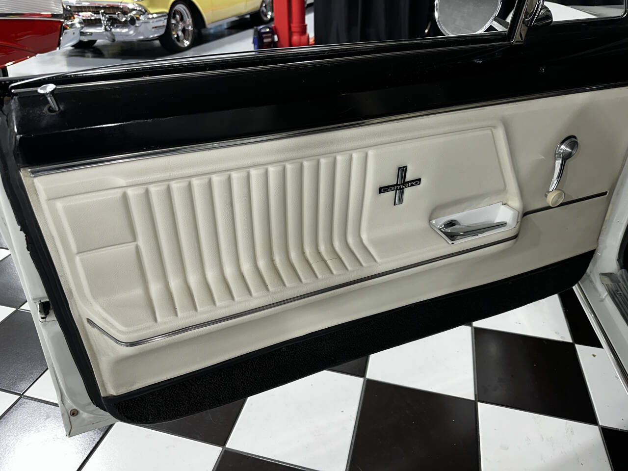 1967 Chevrolet Camaro 42