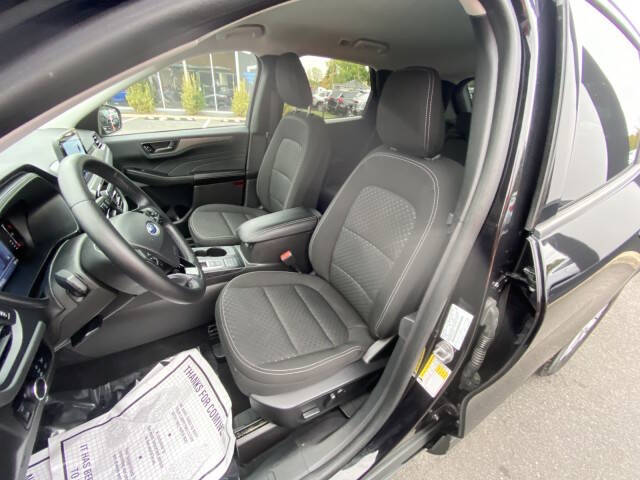 2023 Ford Escape Hybrid Active